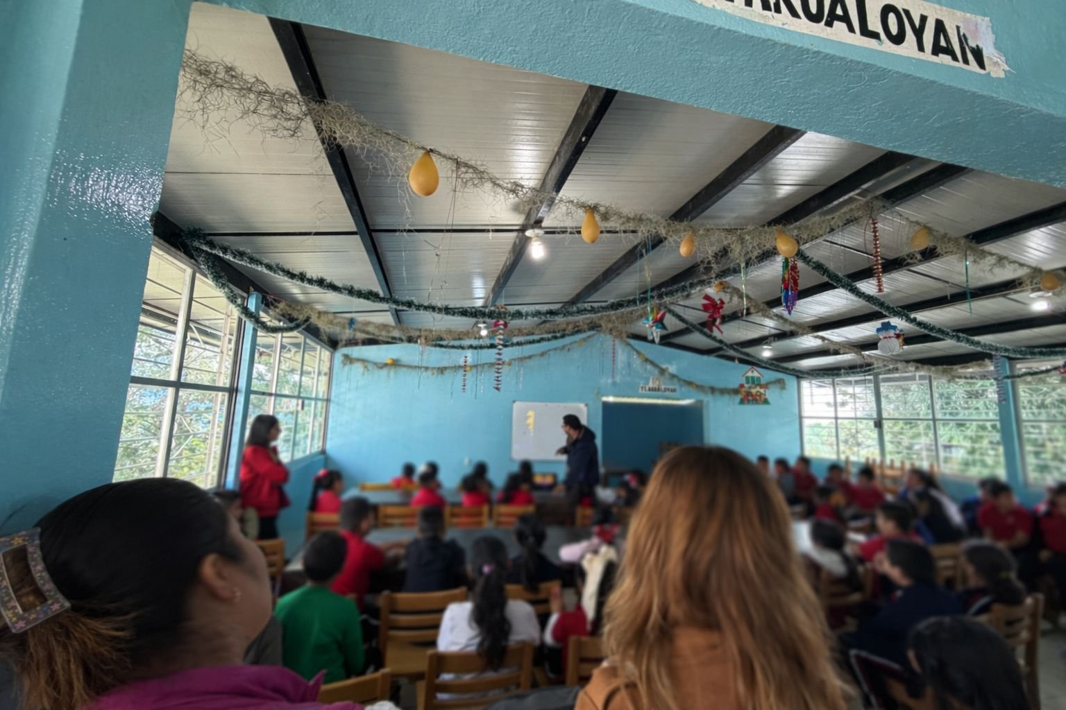 Evalúa SEV avances del programa POR TI y reafirma su compromiso con la educación en 2026