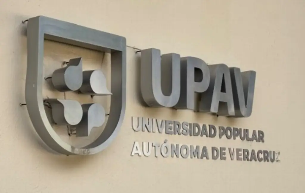 Más funcionarios caerán por desfalco a UPAV, advierte fiscal de Veracruz